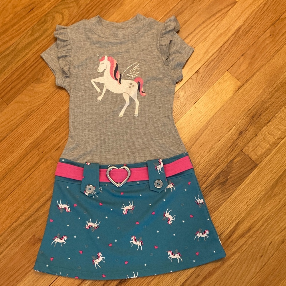 Gray Unicorn Dress size 7/8